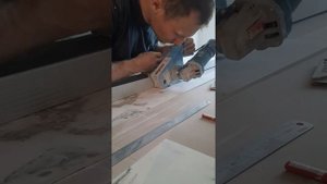 Как вырезать люк в плитке не разбив ее