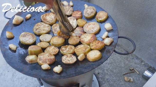 ГОТОВИМ ОВОЩИ В САДЖЕ НА КОСТРЕ смотреть онлайн