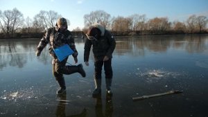 Рыбалка по первому льду. Открываем зимний сезон. Рыбий жЫр 5 сезон выпуск 22