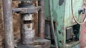 Сфера из трубы на прессе.