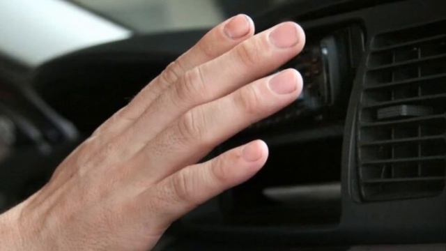 Как самому почистить кондиционер в машине, чтобы не пришлось ехать на СТО смотреть онлайн