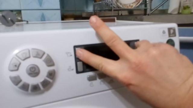Смена языка стиральной машинки HotPoint Ariston смотреть онлайн