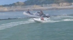 Алюминиевый РИБ HIGHFIELD Ocean Master 390 + лодочный мотор HONDA BF40