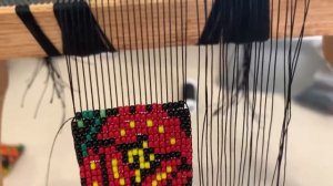 МК плетіння гердану на станку. / Бисероплетение на станке. Гердан из бисера. Часть 2.