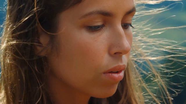 Avoid Simple Carbohydrates and Visit The Ocean For Faster Growing Hair смотреть онлайн