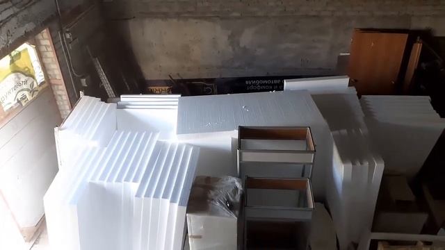 Утепление потолка пенопластом.