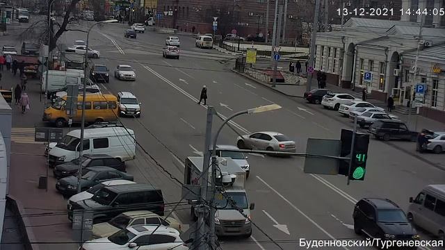 Онлайн-камера Ростов-на-Дону, пр. Буденновский смотреть онлайн