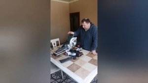 Крадкий обзор. Торцовочной пилы с протяжкой metabo KGS 216 M
