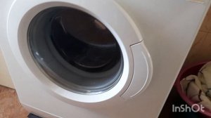 Стиральная машина Bosch. Процесс отжима.