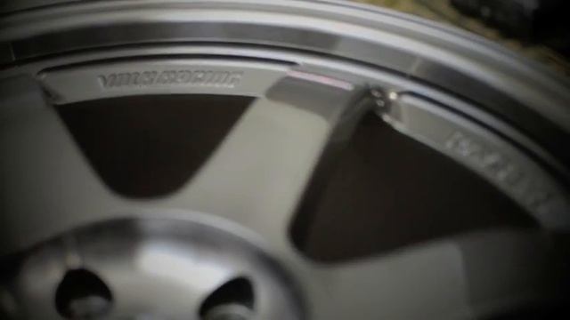 Volk Racing TE37 SL Wheel