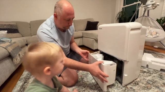 Купили и Распаковка Осушитель Воздуха.