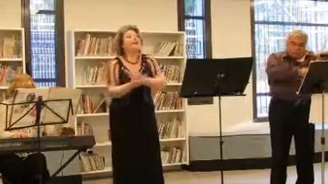 Поет Илана Кениг. Романс " Ночь светла" смотреть онлайн