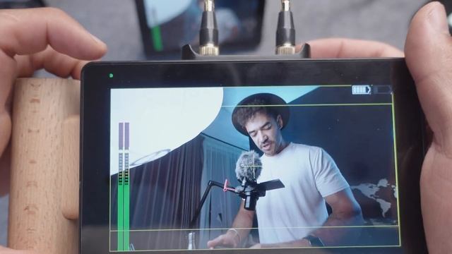 Monitor wireless FEELWORLD FT6 FR6 - Review смотреть онлайн