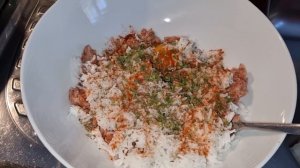 Что приготовить если есть немного фарша и одно яйцо. Очень вкусный рецепт из детства!