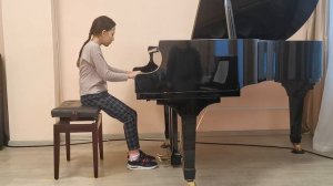 1. И.С. Бах "Маленькая прелюдия" 2. С. Майкопар "Вроде жиги" в исполнении Дарины Ткачук, 9лет