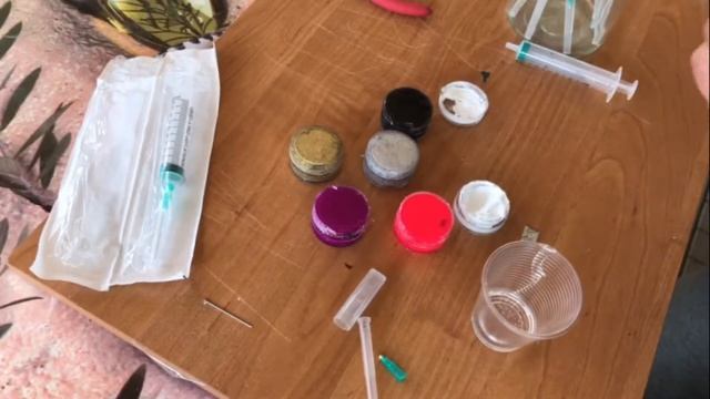 СУПЕР УДОБНО!!! Хранение пигментов для эпоксидной смолы. ЛАЙФХАК. смотреть онлайн