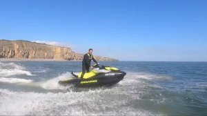 Sea doo GTR 230 jetski wave jumping