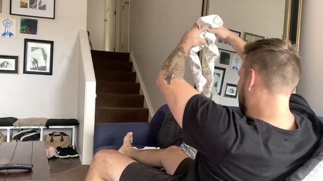 Как быстро поменять подгузник смотреть онлайн