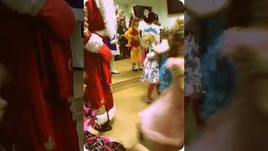 Дед Мороз и gangnam style)