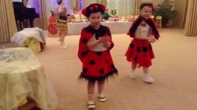 Танец божьей коровки. смотреть онлайн