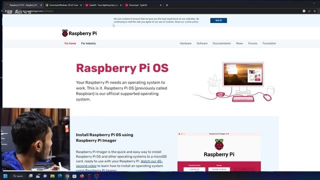 World Smallest Computer! Mini PC That can Run Windows 10  Games  Lets Try