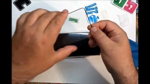 Клеим защитное стекло Redmi Note 10 Pro