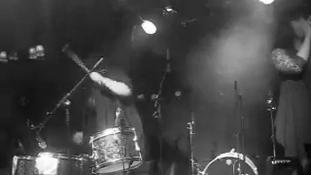 An Experiment On A Bird In The Air Pump - Only In Death смотреть онлайн