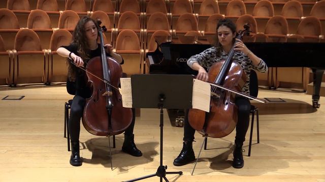 Violoncelli Stradivari in festa. Giulia Attili e Erica Piccotti suonano Paganini смотреть онлайн