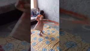 Как правильно крутить обруч