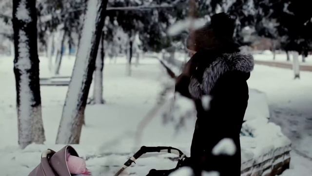 Семейное видео. Зимняя прогулка смотреть онлайн