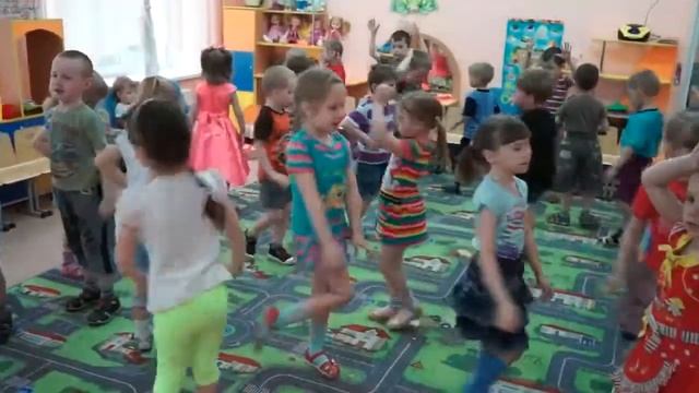 Танец Пяточка носочек смотреть онлайн