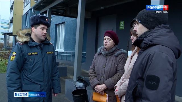 Припаркованные в ивановских дворах машины мешают проезду пожарной спецтехники смотреть онлайн