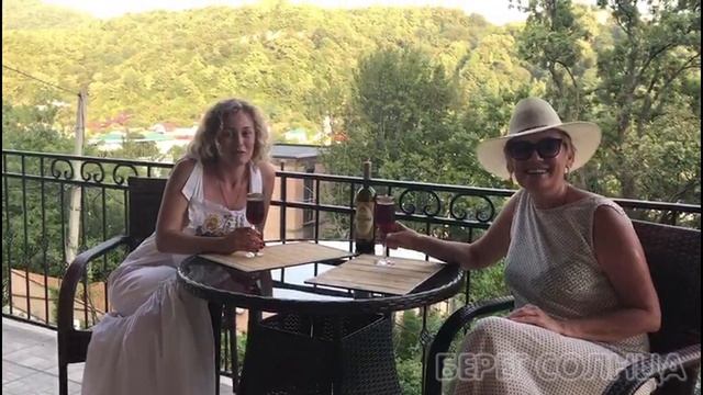 Ролик от отдыхаюших: "Добро пожаловать в Дедеркой на ул.Заречная,23"