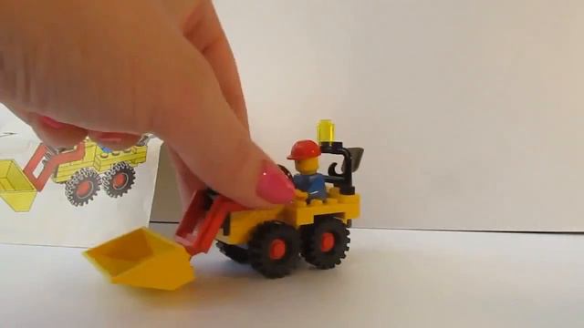 Первое Лего в нашей семье. Обзор. Old LEGO 6630 -1982 year review смотреть онлайн