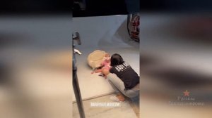 Наталия Фриске с дочкой Луной на новогодней фотосессии!