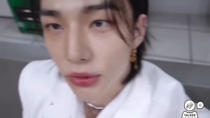 [Русская озвучка by Ayka]  Stray Kids : SKZ-TALKER - Эп.57