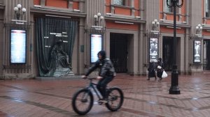 Arbat in Moscow: People Watching in the Rainy Weekday