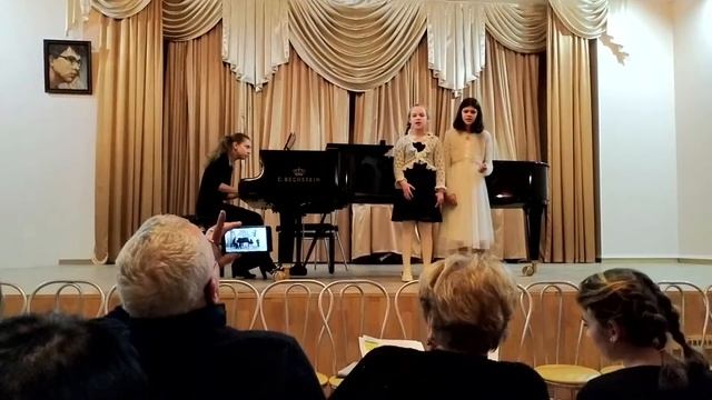 Вокальный дуэт: Сахарова Елизавета, Курал Лара смотреть онлайн