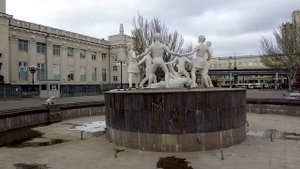 Фонтан «Танцующие дети»