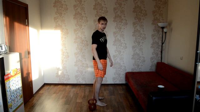 Комплекс упражнений с гирей для ног. День ног. Самые мощные упражнения с гирями для ног