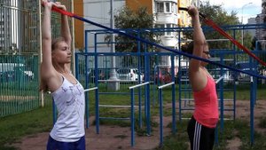 Гимнастические упражнения с эспандерами