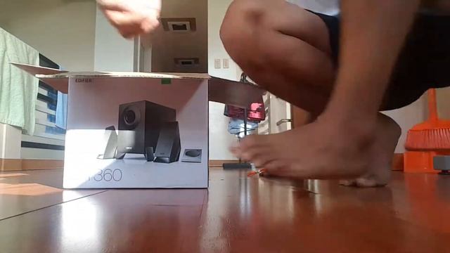 Edifier M1360 - Unboxing Philippines смотреть онлайн