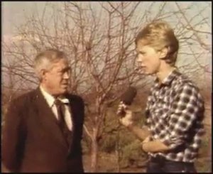 Саратов - Энгельс, авиабаза, яблоневый сад. 1990 год