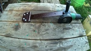 ДОБАВИЛ 200 рублей к болгарке и сделал ПРОСТЕЙШИЙ  отрезной СТАНОК.