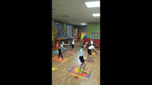 Фрагмент оздоровительного занятия с использованием балансировочной полусферы