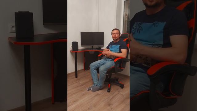 Угловой игровой геймерский стол Gamer Comfort Lite