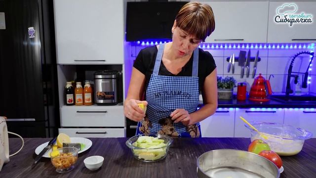 Шарлотка с яблоками в духовке Простой рецепт пирога к чаю на десерт!
