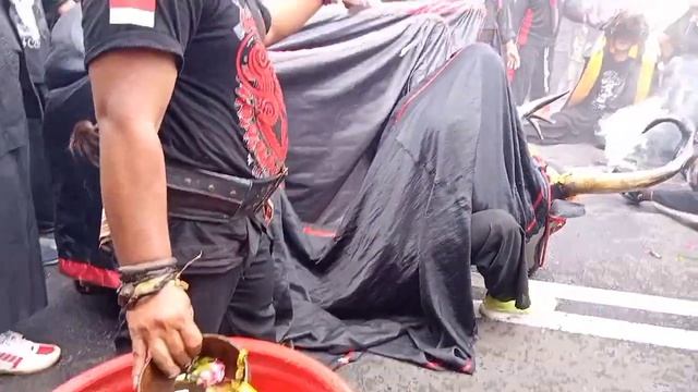 Traditional dance festival in Batu City East Java Indonesia, Traditional art performance carnival смотреть онлайн