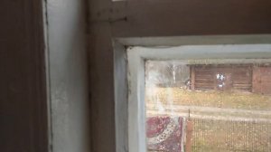 Утепление старых деревянных окон деревенского дома. Подготовка к зиме.