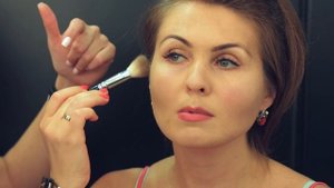 КРУГЛОЕ ЛИЦО! Коррекция макияжем, причёской и аксессуарами!